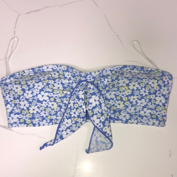 Forever21 Bandeau Floral Bikini Top - Picture 2 of 6